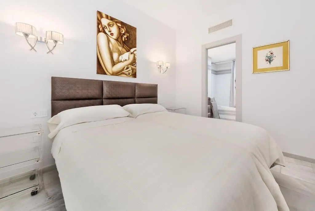 Apartamento En Puerto Marina B32 Benalmádena Apartmán