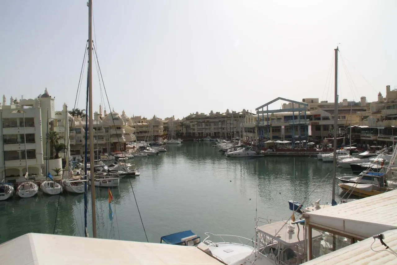 Apartamento En Puerto Marina B32 Benalmádena Apartment